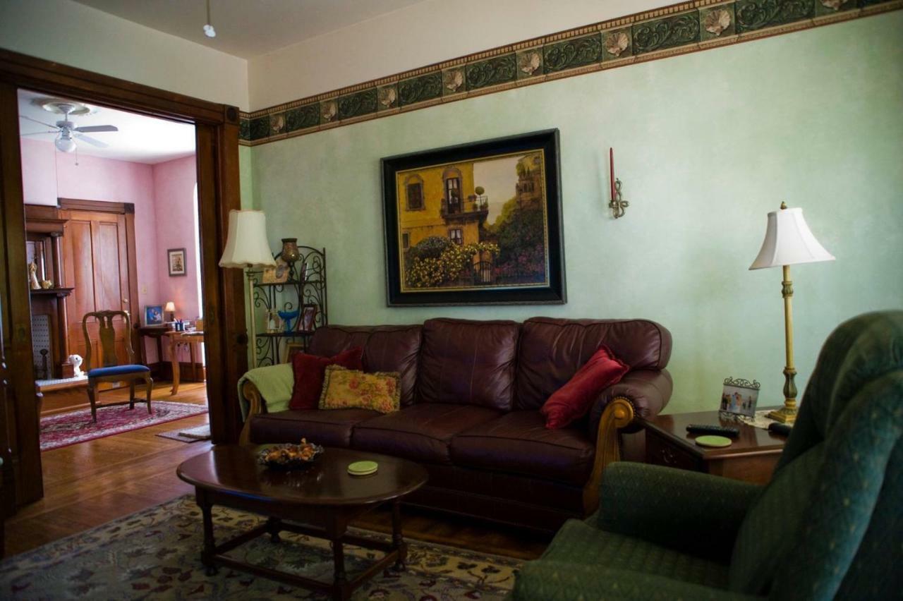 Ottaway Inn Llc Corry Εξωτερικό φωτογραφία